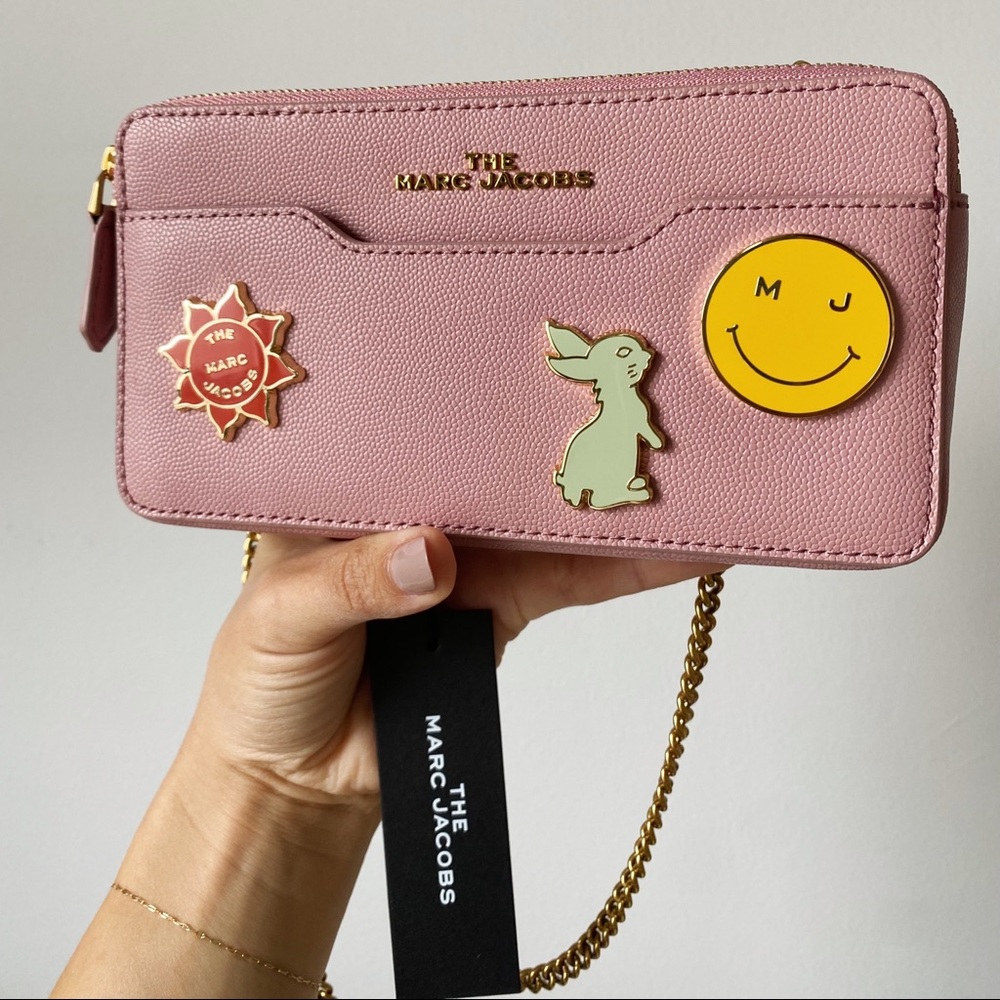 Marc Jacobs Patch Shoulder Bag in pink